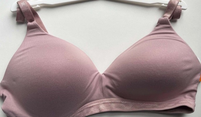 Wire-free bra