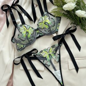 satin strapping bra set