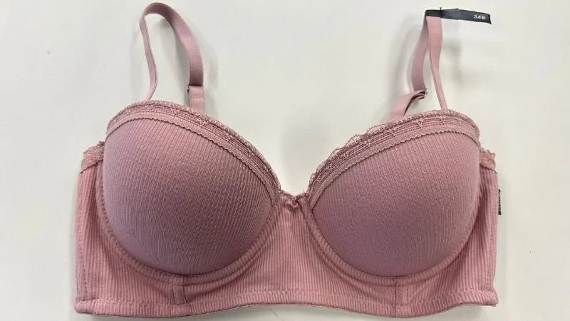 Underwire bra made with 93% rayon fabric and 7% spandex, manufactured by Bramingle.